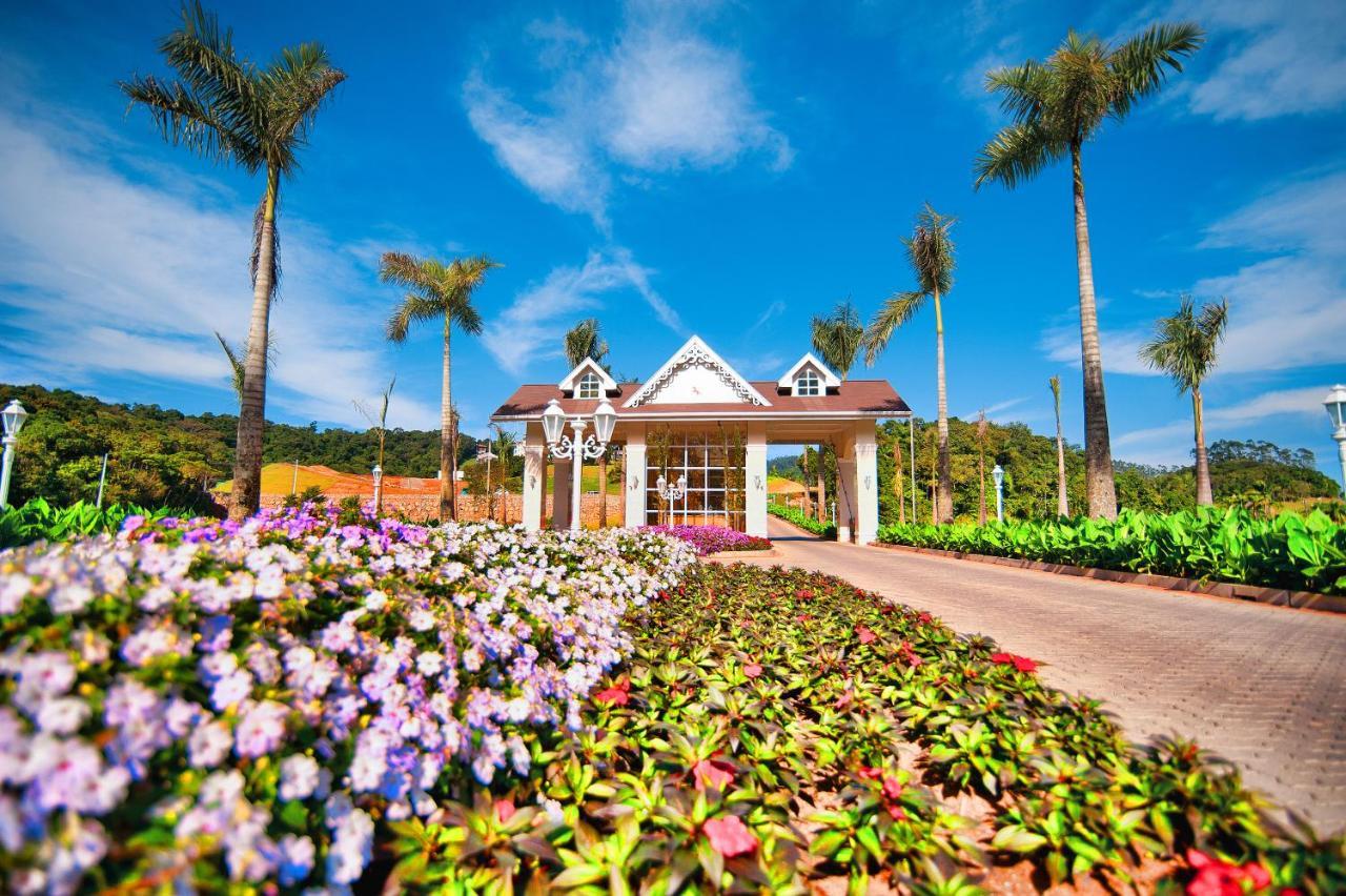 Fazzenda Park Resort Gaspar Extérieur photo